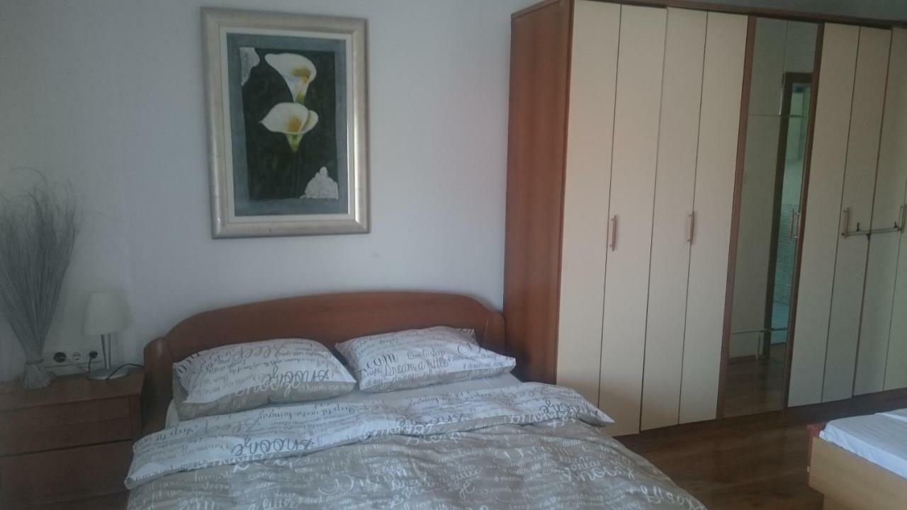 Roko Apartments Selce Zimmer foto
